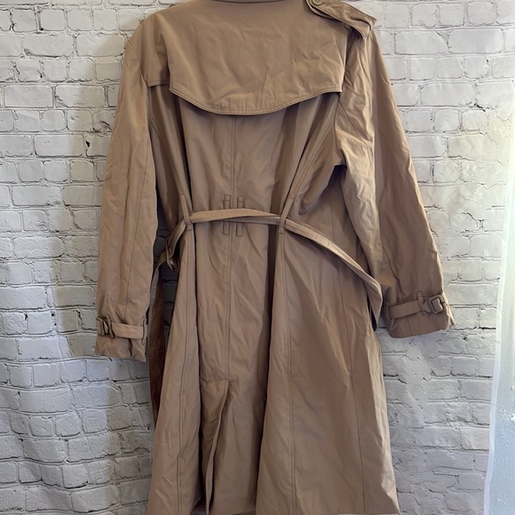 Norma Kamali XXL rain trench coat - Picture 3 of 4